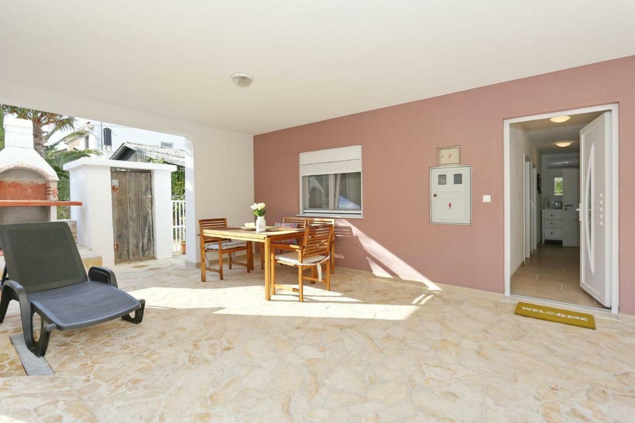 Malu Vir Apartment Exterior foto