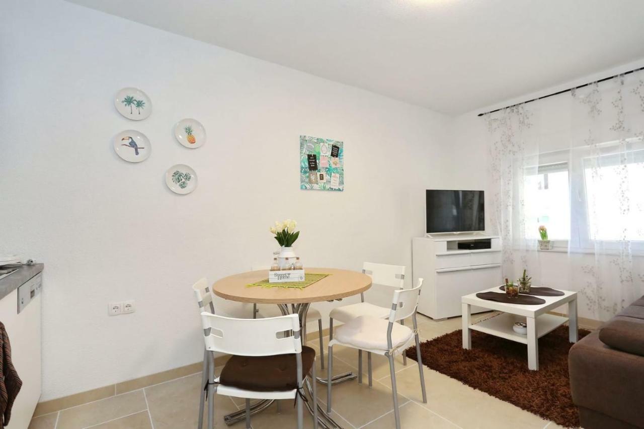 Malu Vir Apartment Exterior foto