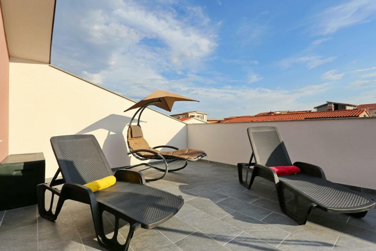 Malu Vir Apartment Exterior foto