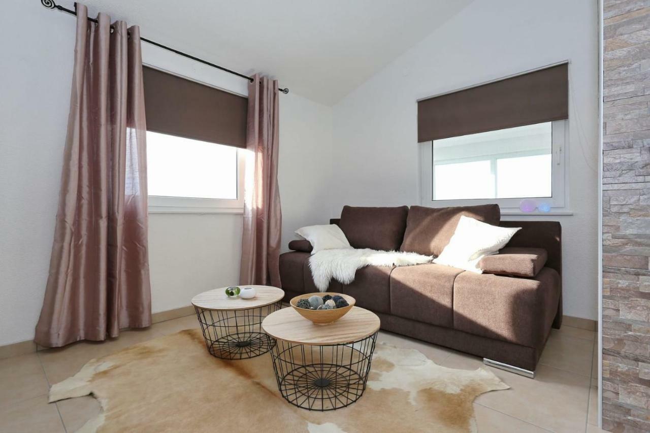 Malu Vir Apartment Exterior foto